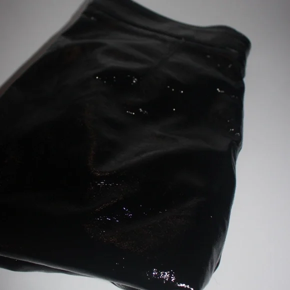 FIORUCCI Margot Skinny Skirt (Black) - Picture 12 of 12